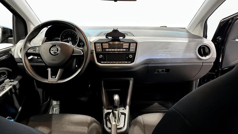 Begagnad Skoda Citigo-e IV 61 kW (83 HK) 2020 Svart Halvkombi