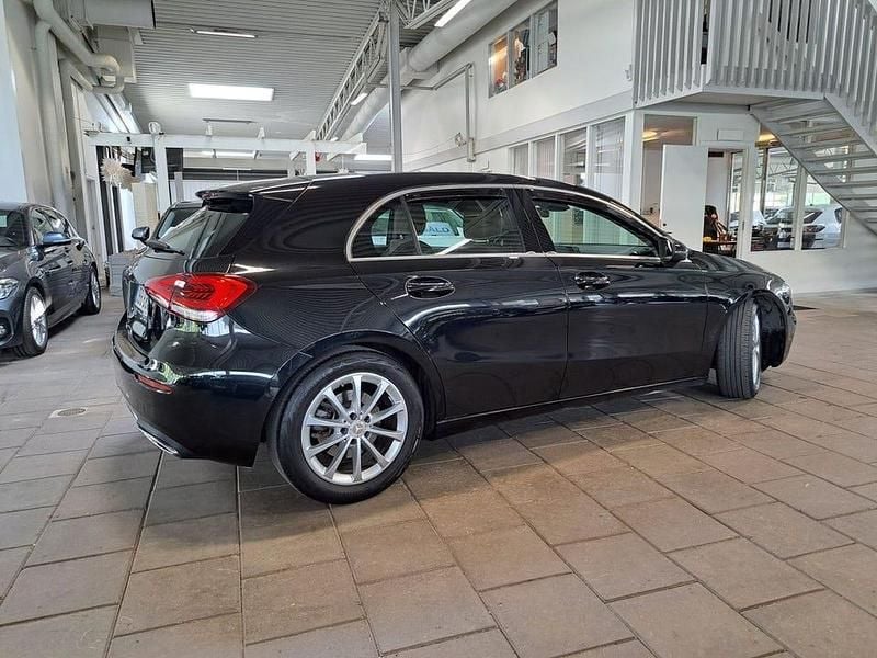 Begagnad Mercedes A250 Progressive 225 HK (165 kW) 2020 Svart Halvkombi