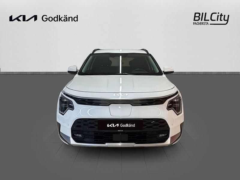 Begagnad Kia e-Niro Advance 150 kW (204 HK) 2022 Vit SUV