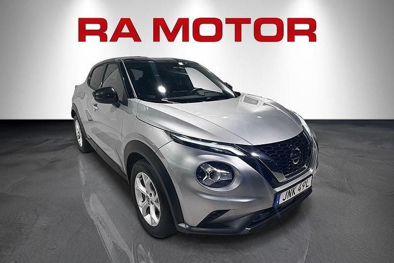 Begagnad Nissan Juke Acenta 114 HK (83 kW) 2020 Silver SUV