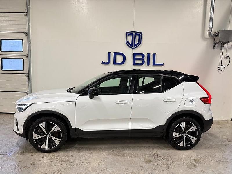 Begagnad Volvo XC40 Ultimate 185 kW (252 HK) 2022 Vit SUV