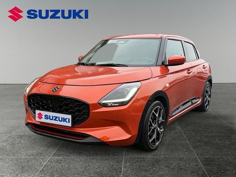 Begagnad Suzuki Swift 83 HK (61 kW) 2024 Orange Halvkombi
