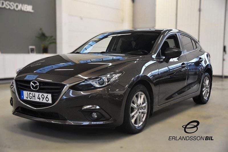 Brun Begagnad 2014 Mazda 3 Inclusive Halvkombi | 134 900 kr (Marknadspris) - Bild 1/4