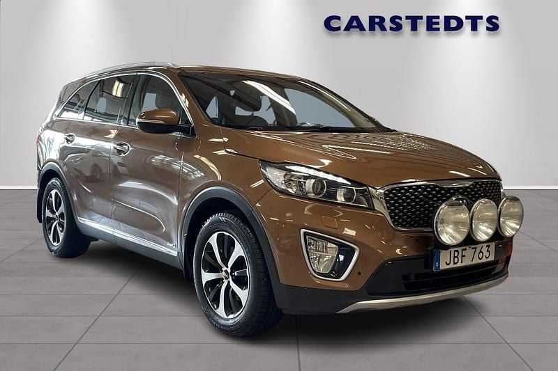 Brun Begagnad 2015 Kia Sorento SUV | 189 900 kr (Marknadspris) - Bild 1/4
