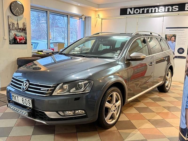 Begagnad VW Passat Alltrack 177 HK (130 kW) 2013 Ljusgrå Kombi