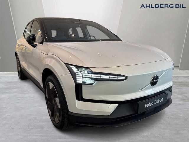 Vit Begagnad 2023 Volvo EX30 Plus SUV | 379 500 kr (Marknadspris) - Bild 1/2