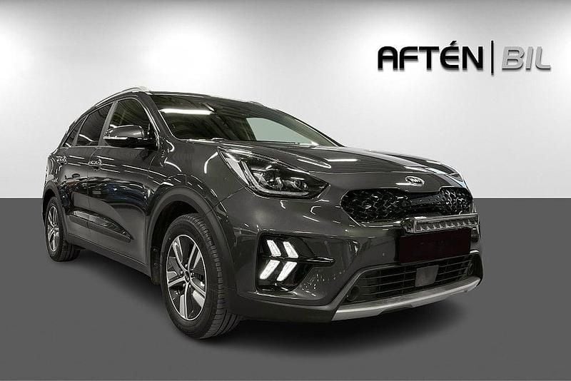 Begagnad Kia Niro Advance 105 HK (77 kW) 2021 Grå SUV
