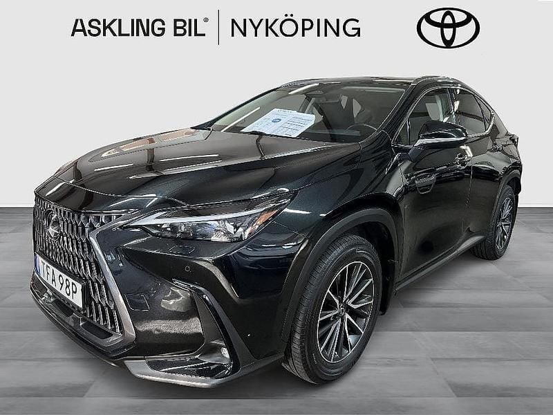 Begagnad Lexus NX350h Business Edition 243 HK (178 kW) 2022 Svart SUV