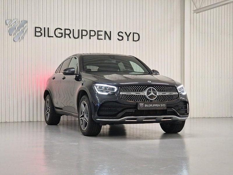 Begagnad Mercedes GLC300e AMG 306 HK (225 kW) 2022 Grå SUV