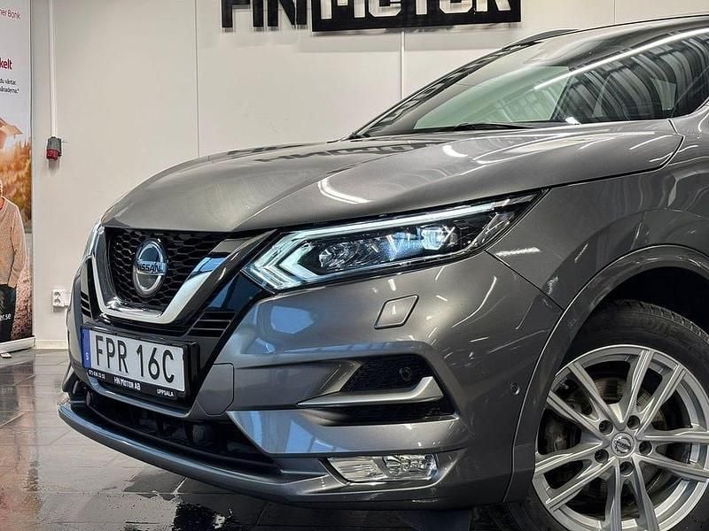 Begagnad Nissan Qashqai 360º 140 HK (102 kW) 2019 Grå SUV