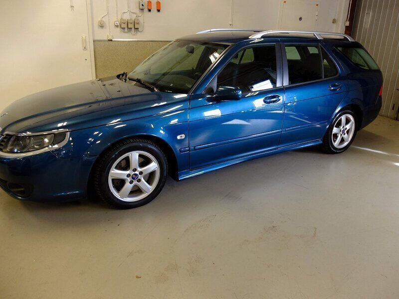 Blå Begagnad 2008 Saab 9-5 Vector Kombi | 43 000 kr (Lite dyr) - Bild 1/4