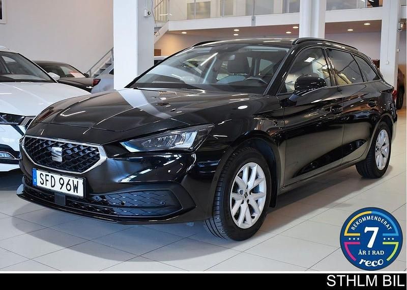Svart Begagnad 2021 Seat Leon ST Style Kombi | 209 000 kr (Marknadspris) - Bild 1/4