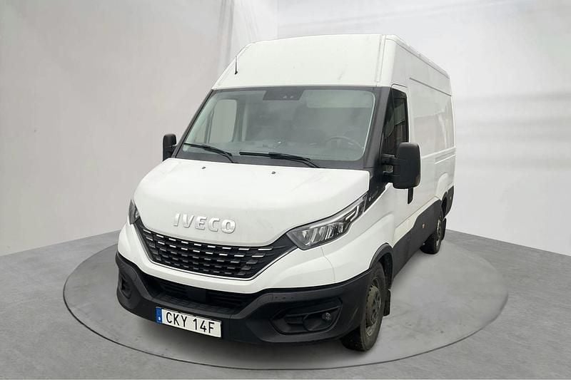 Vit Begagnad 2020 Iveco Daily | 160 000 kr - Bild 1/4