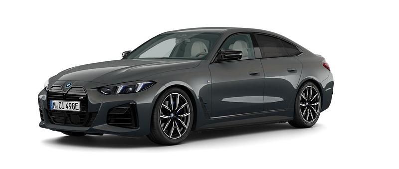 Grå Ny 2025 BMW i4 Comfort Edition Sedan | 744 400 kr (Marknadspris) - Bild 1/4