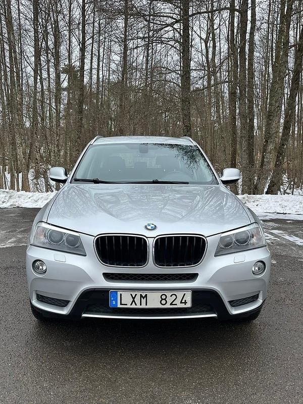 Begagnad BMW X3 184 HK (135 kW) 2013 Titansilver metallic SUV