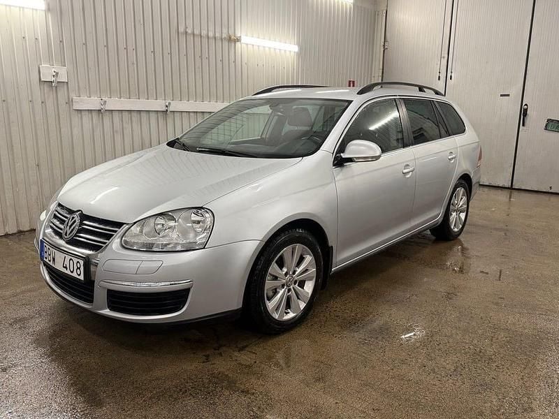Silver Begagnad 2008 VW Golf V Kombi | 63 900 kr (Marknadspris) - Bild 1/4