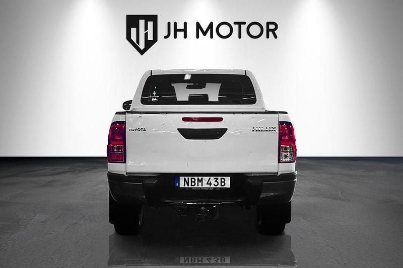 Begagnad Toyota HiLux 150 HK (110 kW) 2020 Vit Pickup