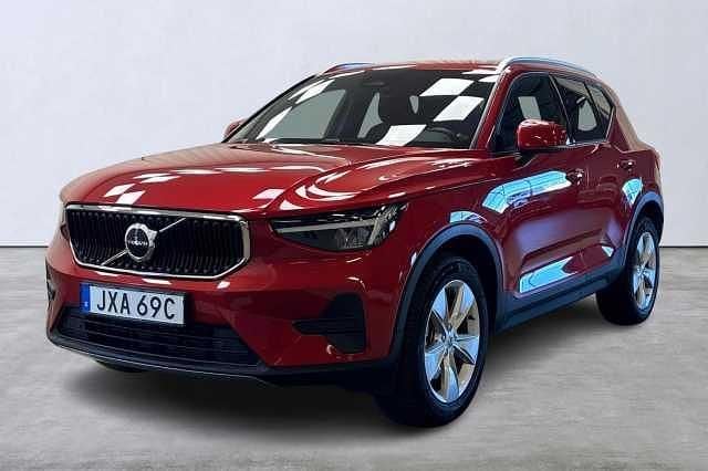 Begagnad 2024 Volvo XC40 SUV | 349 900 kr (Marknadspris) - Bild 1/4