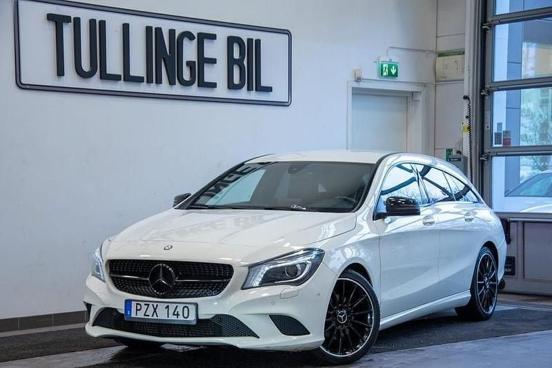Begagnad Mercedes CLA200 Urban 136 HK (100 kW) 2015 Vit Kombi