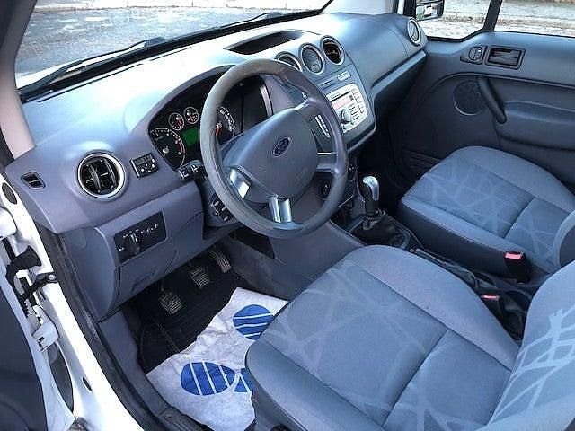 Begagnad Ford Transit Connect 90 HK (66 kW) 2010 Vit Minibuss
