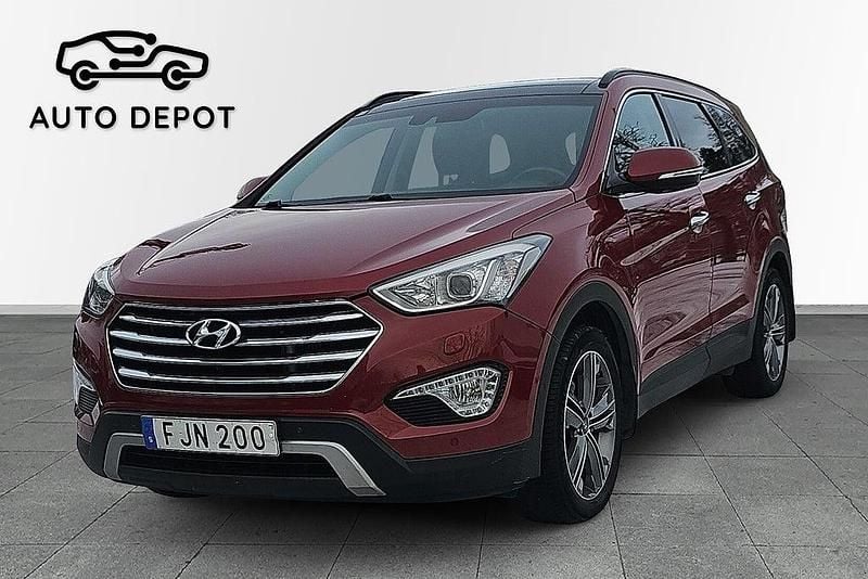 Röd Begagnad 2014 Hyundai Grand Santa Fe Premium SUV | 119 000 kr (Marknadspris) - Bild 1/4