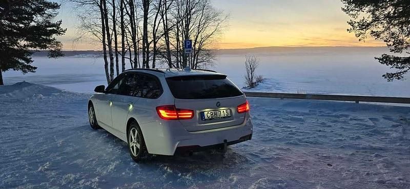 Begagnad BMW 320 184 HK (135 kW) 2014 Kombi