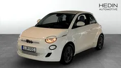 Vit (white) Begagnad 2022 Fiat 500e Icon Halvkombi | 170 000 kr (Marknadspris)