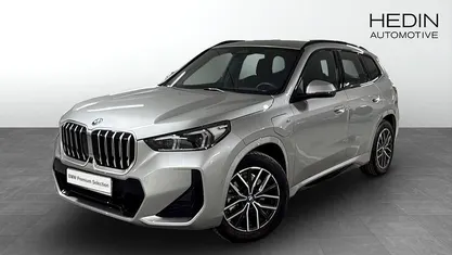 Grå Begagnad 2025 BMW X1 Comfort Edition SUV | 558 700 kr