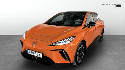 Begagnad MG MG4 EV Luxury 150 kW (204 HK) 2022 Halvkombi