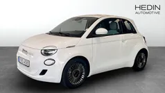 Vit (white) Begagnad 2022 Fiat 500e Icon Halvkombi | 189 900 kr (Bra pris)