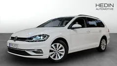 Vit (white) Begagnad 2017 VW Golf VII Kombi | 154 900 kr (Marknadspris)