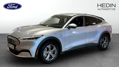 Begagnad 2022 Ford Mustang Mach-E Standard Range SUV | 384 900 kr (Marknadspris)