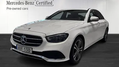 Vit (white) Begagnad 2021 Mercedes E220 Sedan | 359 900 kr (Bra pris)