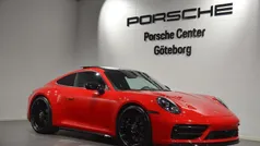 Porsche 911 Carrera 4 GTS