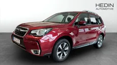 Ljusröd (red) Begagnad 2018 Subaru Forester SUV | 259 900 kr (Marknadspris)