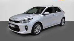 Grå Begagnad 2018 Kia Rio Advance Halvkombi | 159 900 kr (Bra pris)