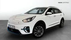 Vit (white) Begagnad 2022 Kia e-Niro Advance SUV | 269 900 kr (Marknadspris)