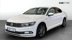 Vit (white) Begagnad 2015 VW Passat Sedan | 139 900 kr (Marknadspris)