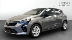 Grå (grey) Ny 2024 Renault Clio V Evolution Halvkombi | 236 800 kr (Marknadspris)
