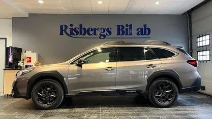 Begagnad Subaru Outback 169 HK (124 kW) 2021 Blå SUV