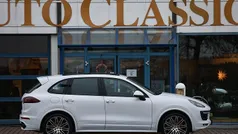 Carrera vit metallic Begagnad 2016 Porsche Cayenne GTS SUV | 439 000 kr