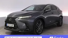 Grå Begagnad 2023 Lexus NX450h+ Luxury Line SUV | 512 900 kr (Superpris)
