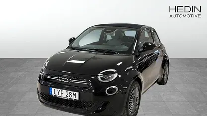 Svart Begagnad 2022 Fiat 500e Icon Cab | 189 900 kr (Marknadspris)