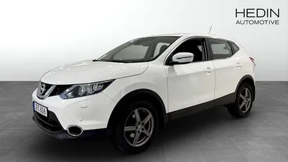 Vit Begagnad 2016 Nissan Qashqai SUV | 134 900 kr (Marknadspris)