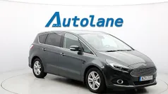 Grön Begagnad 2016 Ford S-MAX Business Edition Minibuss | 139 900 kr (Bra pris)