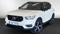 Vit Begagnad 2018 Volvo XC40 R-Design SUV | 304 400 kr (Marknadspris)
