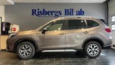 Brun Begagnad 2023 Subaru Forester Active SUV | 389 900 kr (Marknadspris)
