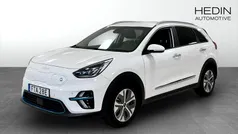 Vit (white) Begagnad 2022 Kia e-Niro Advance SUV | 294 900 kr (Marknadspris)