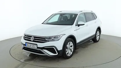 Begagnad 2022 VW Tiguan Allspace Elegance SUV | 374 000 kr (Marknadspris)