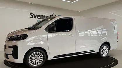 Vit Ny 2025 Peugeot Expert Van | 467 455 kr (Dyr)